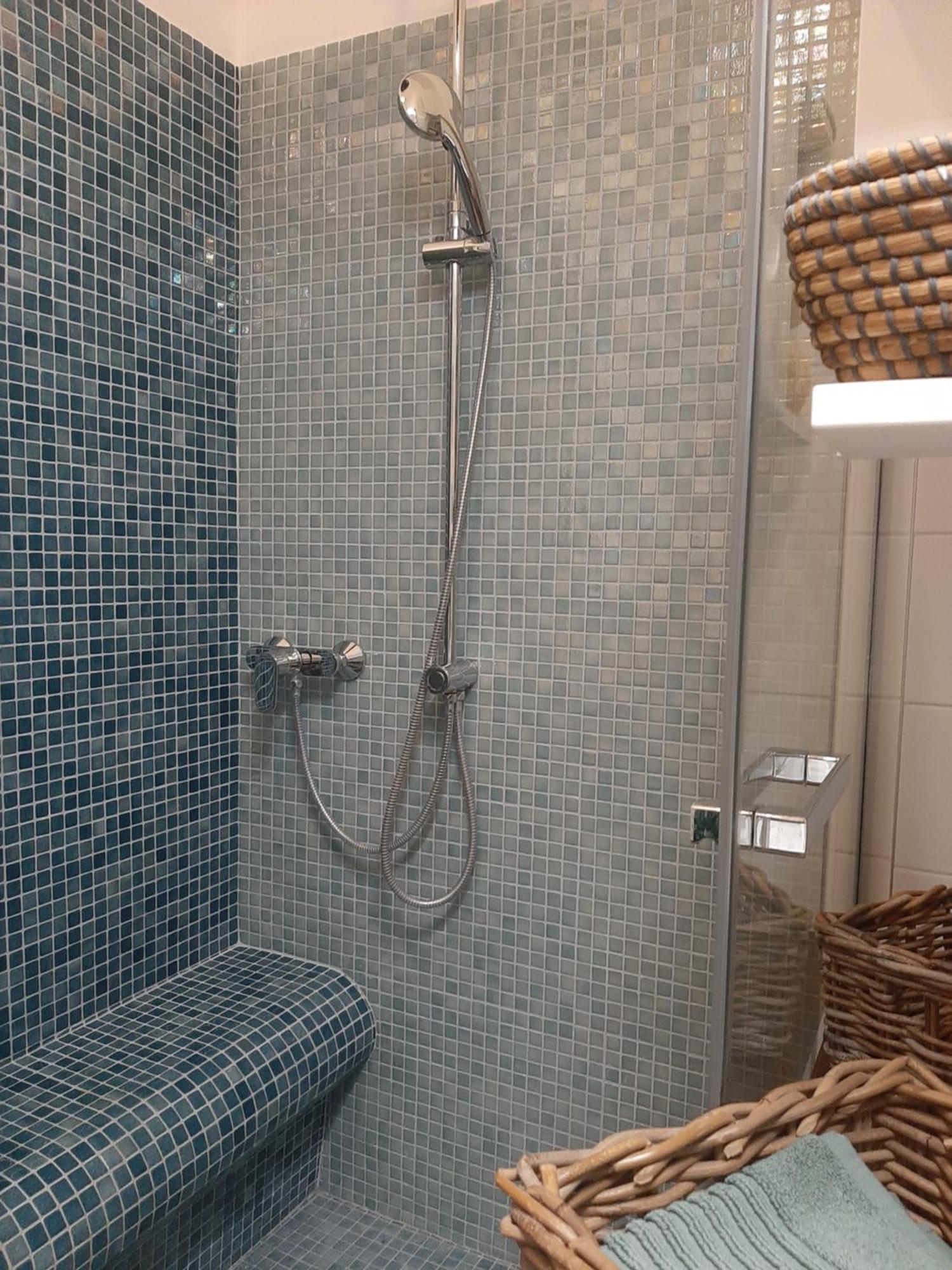 Boutique Apartment With Parking ブダペスト エクステリア 写真