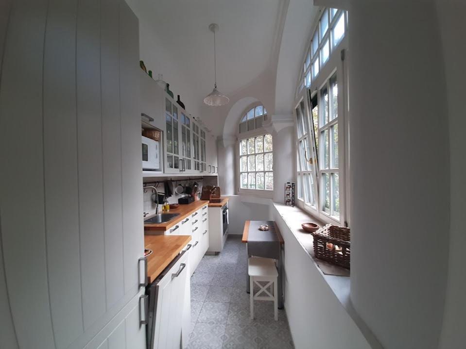 Boutique Apartment With Parking ブダペスト エクステリア 写真